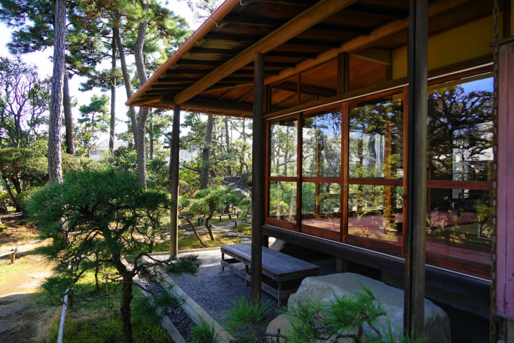 氷室椿庭園